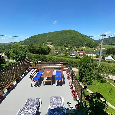 Panorama Apartment *